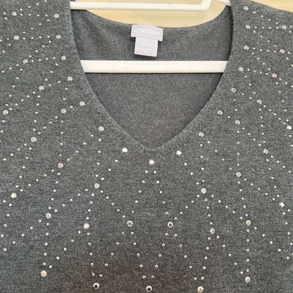 Chicos Grey studded V-Neck Sweater New with Tags!! Quick shipping - Picture 2 of 3
